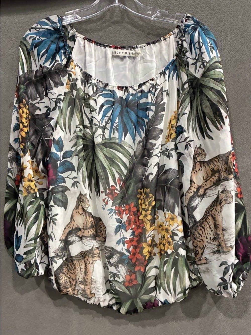Alice+Olivia Tropical jungle print top